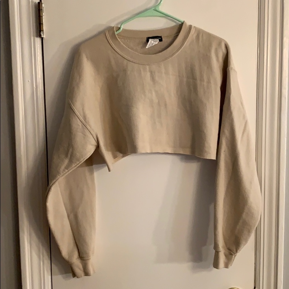 Pretty Little Thing Cropped Sweatshirt
